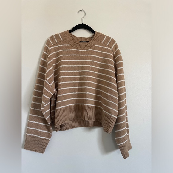 Stripped sweater *brand new* - Picture 1 of 6